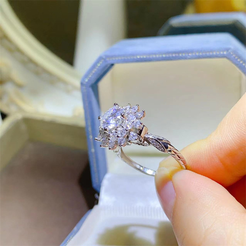 Luxury white gold solid platin - Moissanite Engagement Ring 1 Carat review and price